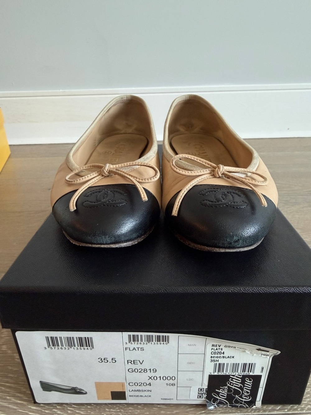 Chanel Beige and Black Ballet Flats - Picture 2 of 10